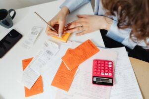 The Hidden Costs of DIY Bookkeeping for SMBs